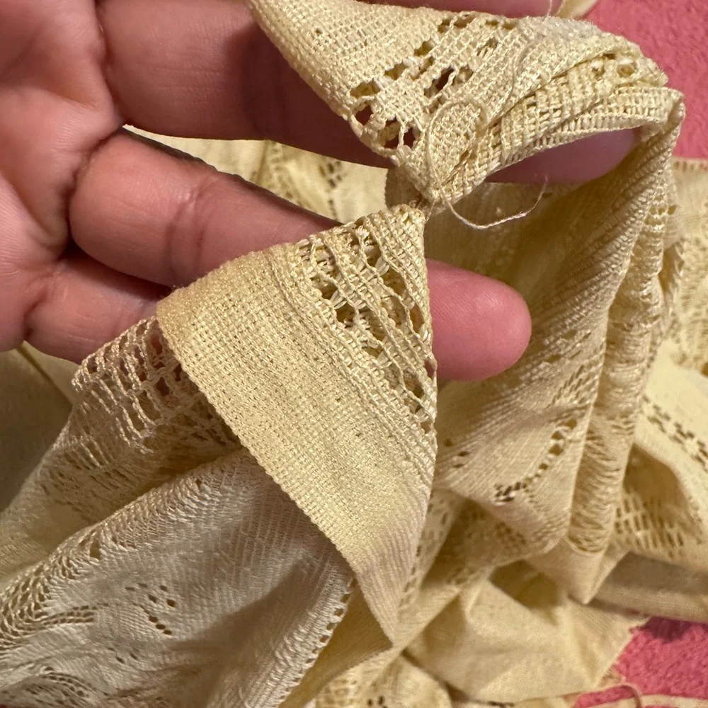 Light Yellow Lace Fringe Long-Sleeve Kimono Dress - Picture 7 of 12